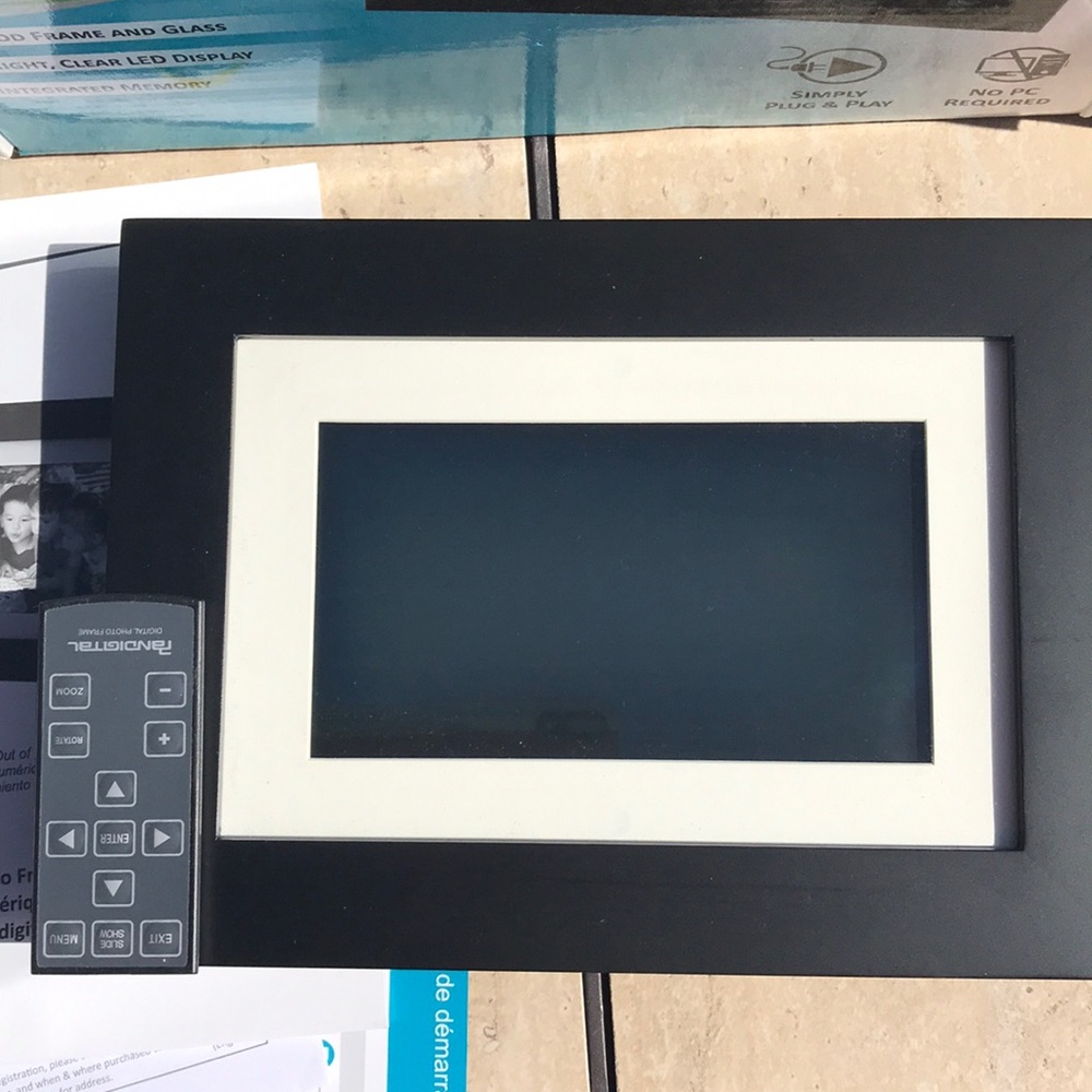 Panimage Led Digital Photo Frame💕💕 - Picture 2 of 8